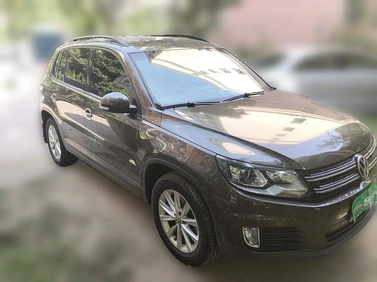 Volkswagen Tiguan 2016 280TSI Automatic Two-Wheel-Drive Silk Road Style Edition — миниатюра 3