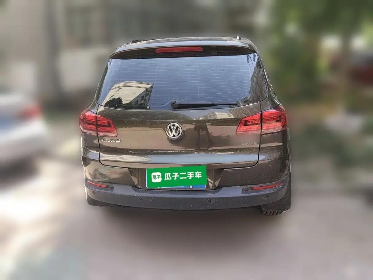 Volkswagen Tiguan 2016 280TSI Automatic Two-Wheel-Drive Silk Road Style Edition — миниатюра 5