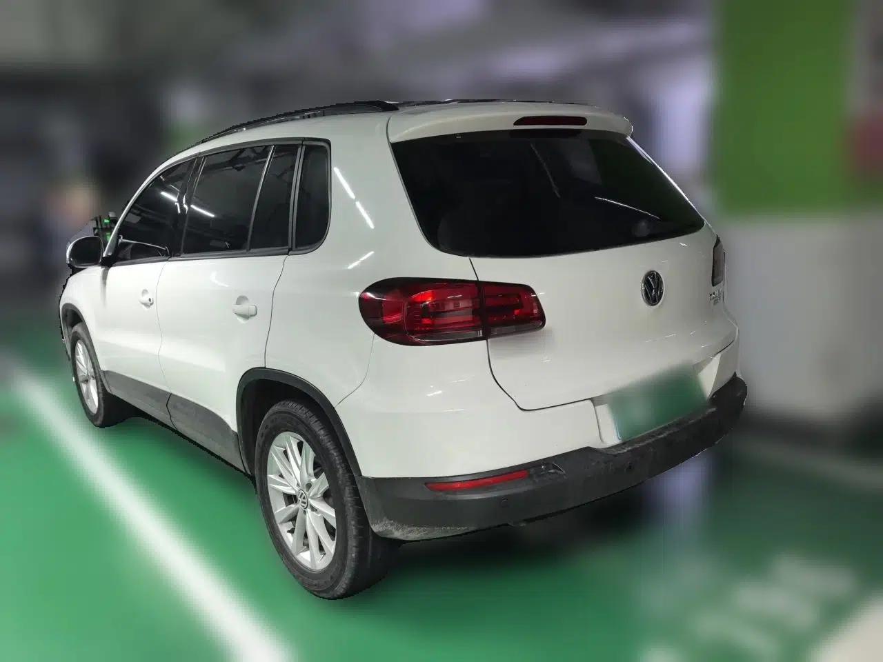 Volkswagen Tiguan 2016 300TSI Automatic Two-Wheel Drive Comfort Edition — миниатюра 4
