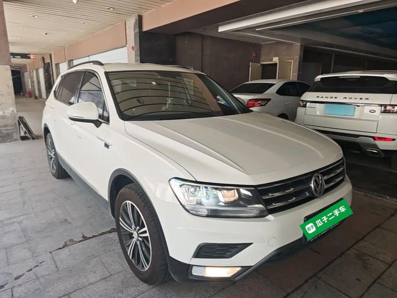 Volkswagen Tiguan L 2020 330TSI Automatic Two-Wheel Drive Luxury Edition China VI Standard — миниатюра 3