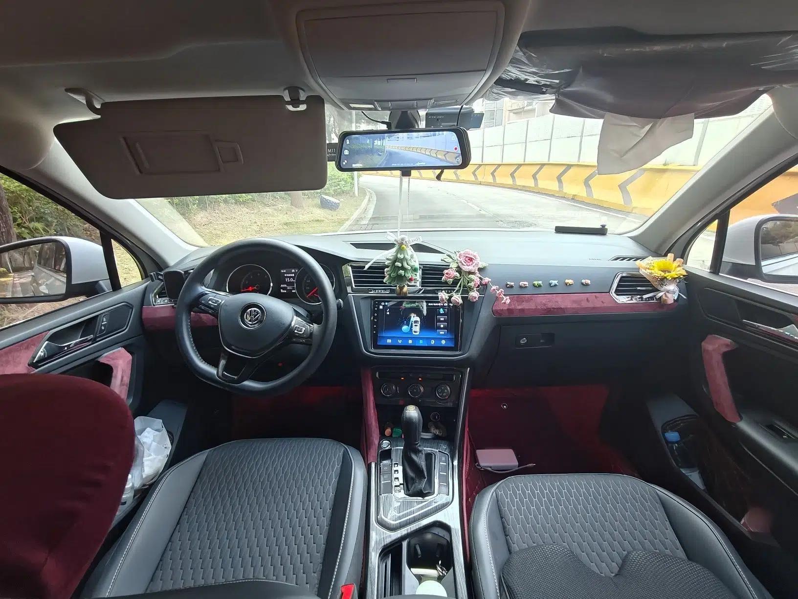 Volkswagen Tiguan L 2020 330TSI Automatic Two-Wheel Drive Luxury Edition China VI Standard — миниатюра 31