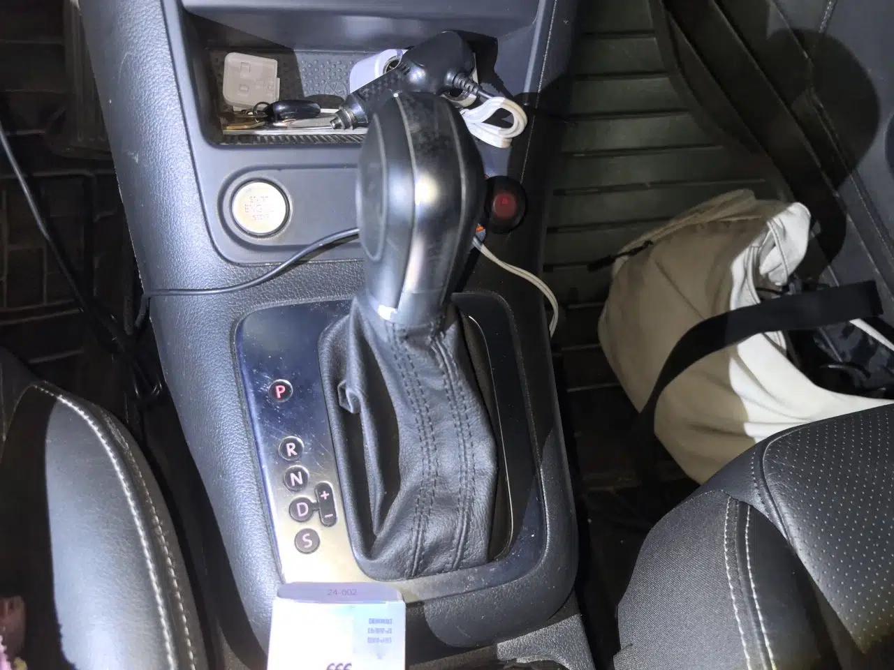 Volkswagen Tiguan 2015 1.8TSI Automatic Two-Wheel Drive Luxury Model — миниатюра 14
