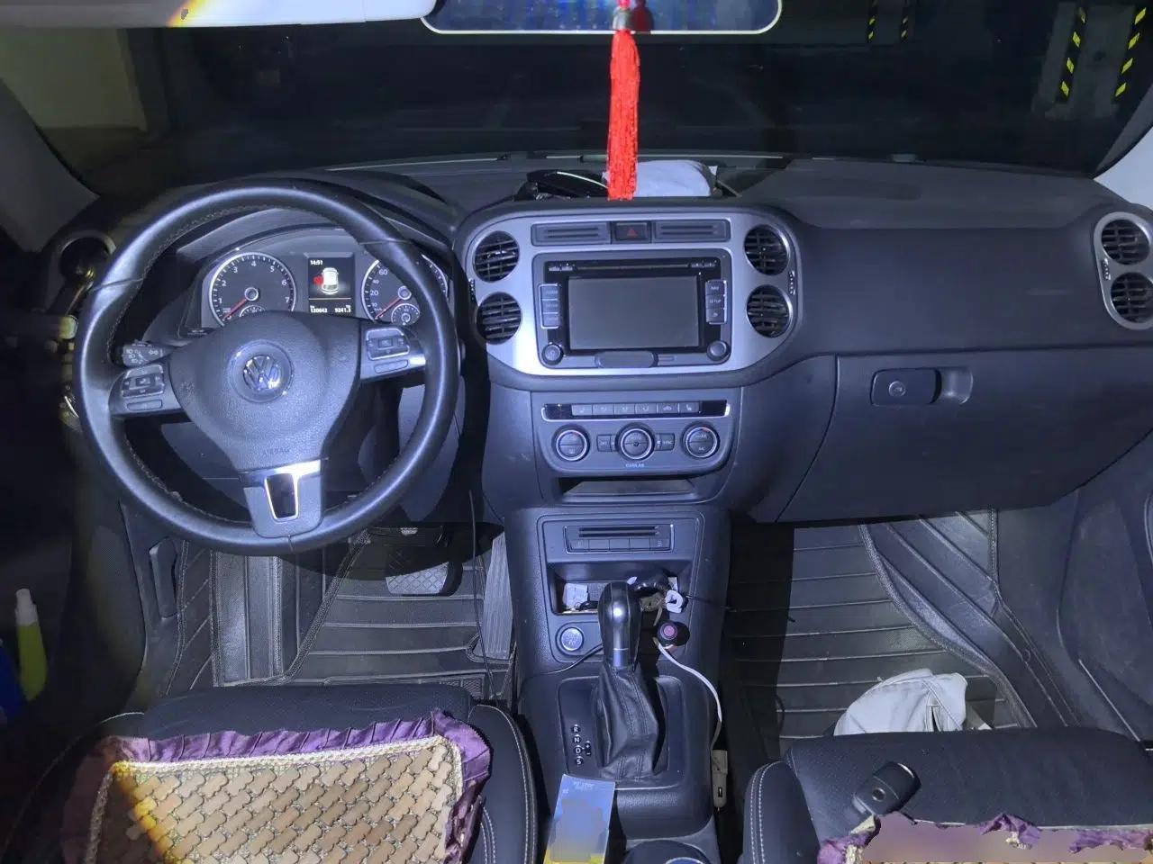 Volkswagen Tiguan 2015 1.8TSI Automatic Two-Wheel Drive Luxury Model — миниатюра 9