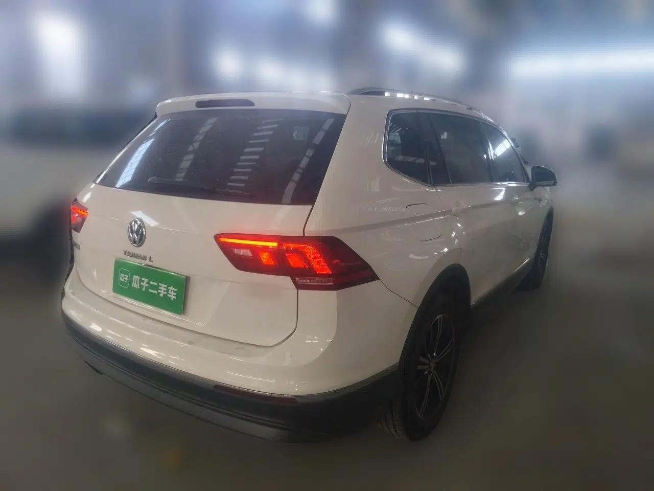 Volkswagen Tiguan L 2019 330TSI Automatic Two-Wheel Drive Panoramic Comfort Edition China VI Standard — миниатюра 6