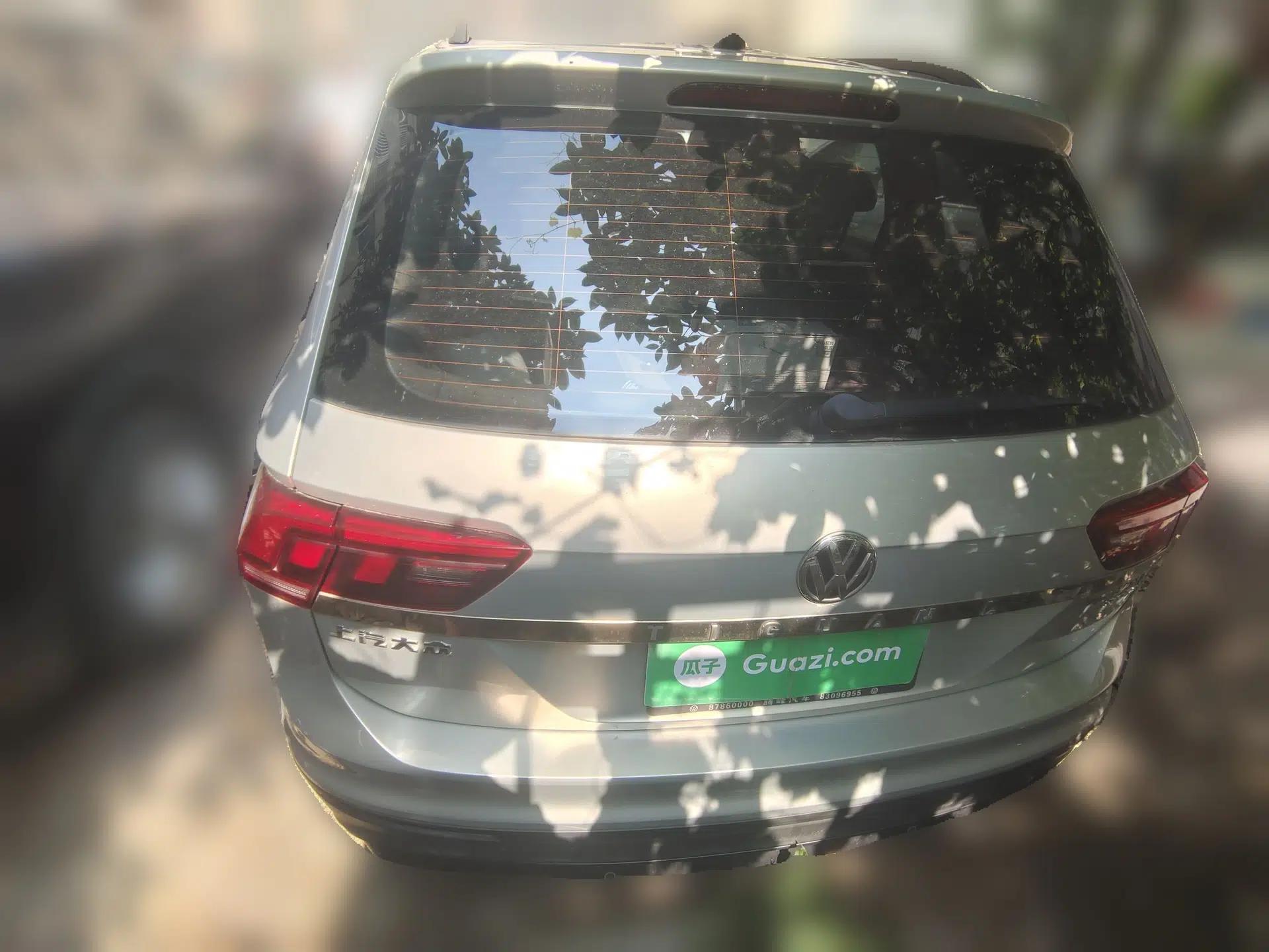 Volkswagen Tiguan L 2020 330TSI Automatic Two-Wheel Drive Luxury Edition China VI Standard — миниатюра 5