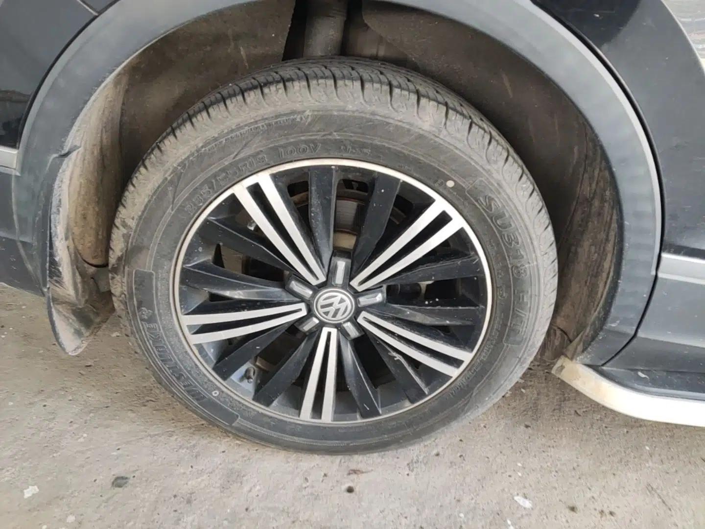 Volkswagen Tiguan L 2019 Updated Version 330TSI Automatic Two-Wheel Drive Panoramic Comfort Edition China VI Standard — миниатюра 11
