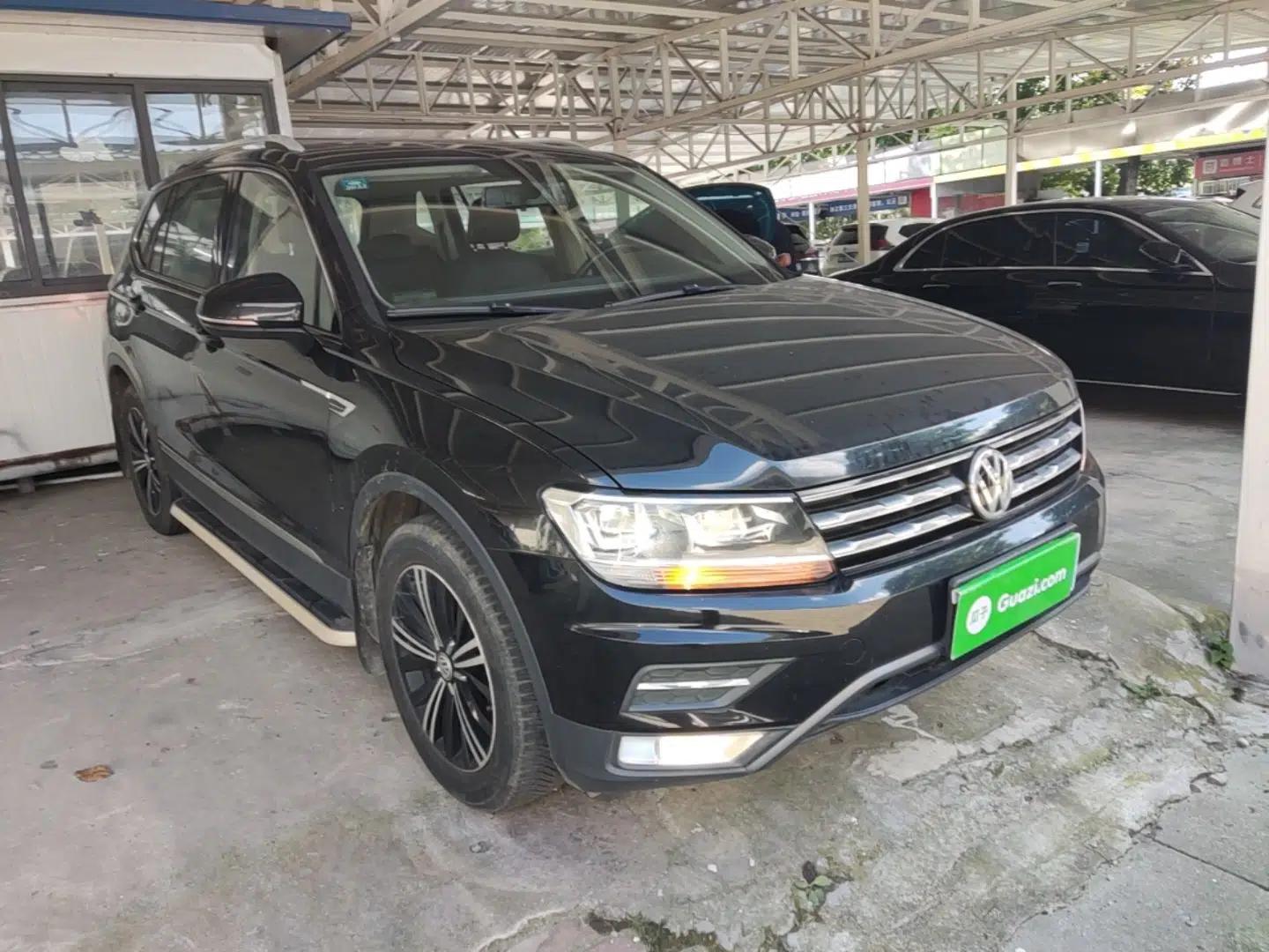 Volkswagen Tiguan L 2019 Updated Version 330TSI Automatic Two-Wheel Drive Panoramic Comfort Edition China VI Standard — миниатюра 3