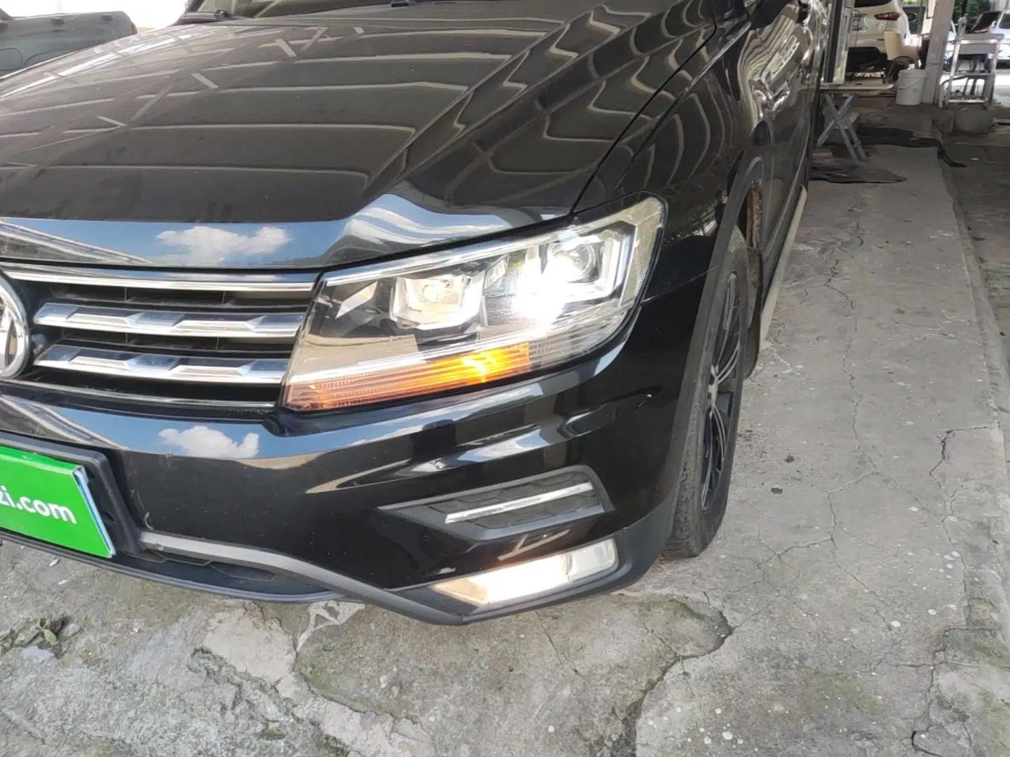 Volkswagen Tiguan L 2019 Updated Version 330TSI Automatic Two-Wheel Drive Panoramic Comfort Edition China VI Standard — миниатюра 8