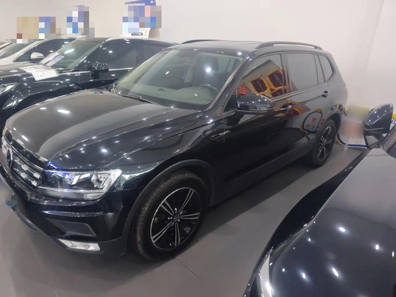 Volkswagen Tiguan L 2021 280TSI Automatic Two-Wheel Drive Comfort Edition – Low-Trim Version — миниатюра 2