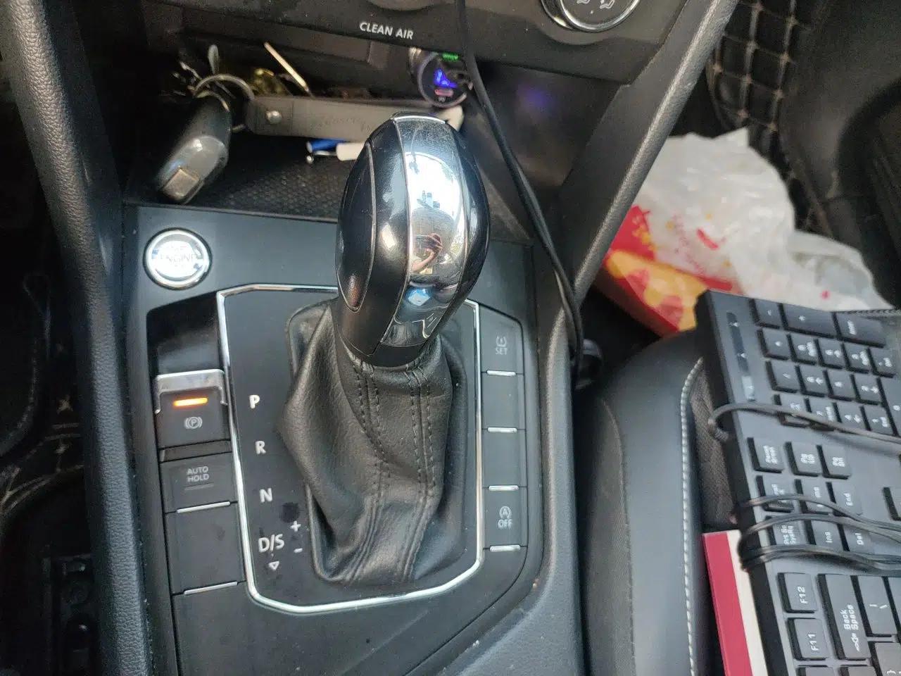 Volkswagen Tiguan L 2021 280TSI Automatic Two-Wheel Drive Smart Edition — миниатюра 14