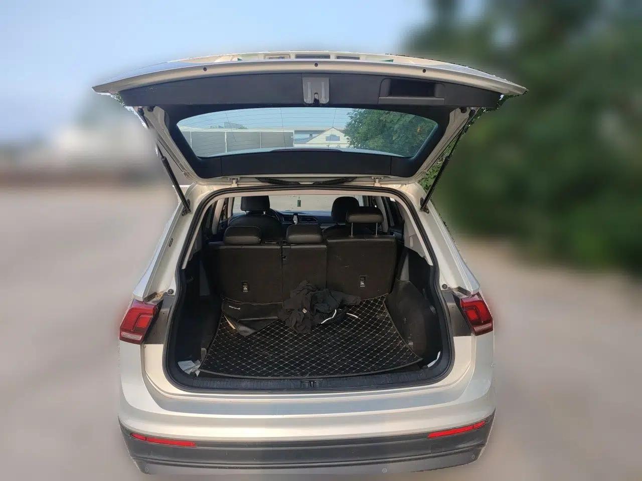 Volkswagen Tiguan L 2021 280TSI Automatic Two-Wheel Drive Smart Edition — миниатюра 19