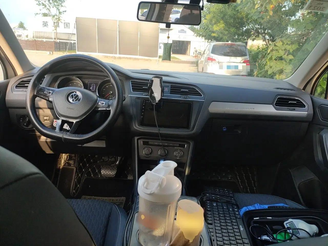 Volkswagen Tiguan L 2021 280TSI Automatic Two-Wheel Drive Smart Edition — миниатюра 9
