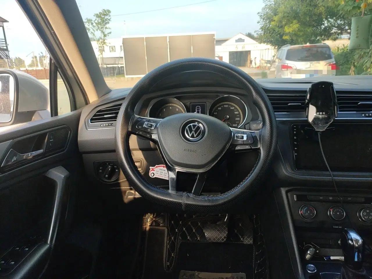 Volkswagen Tiguan L 2021 280TSI Automatic Two-Wheel Drive Smart Edition — миниатюра 10