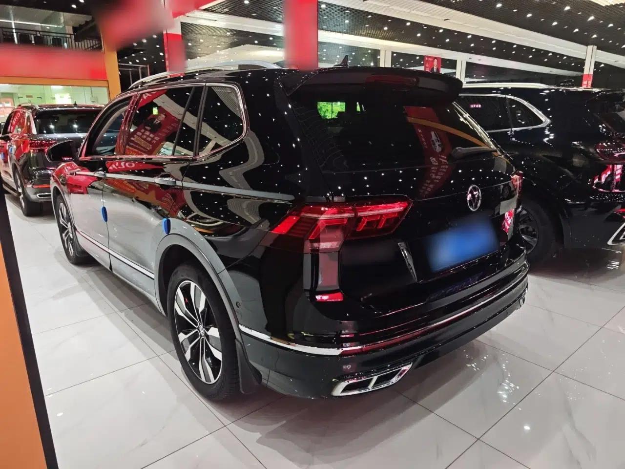 Volkswagen Tiguan L 2022 330TSI Automatic Two-Wheel Drive R-Line Enhanced Edition — миниатюра 7