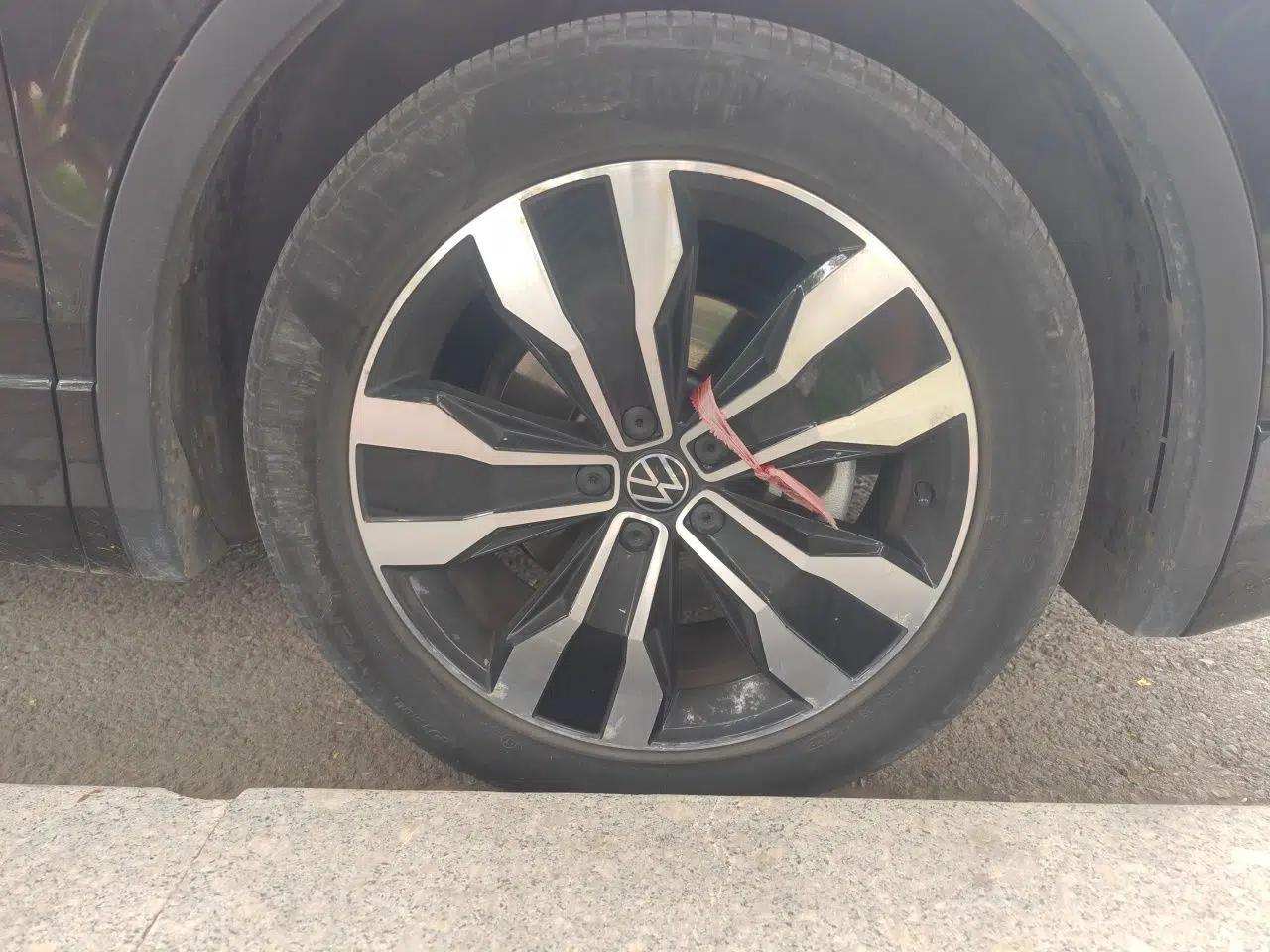 Volkswagen Tiguan L 2024 330TSI Automatic Two-Wheel Drive R-Line Enhanced Edition — миниатюра 8