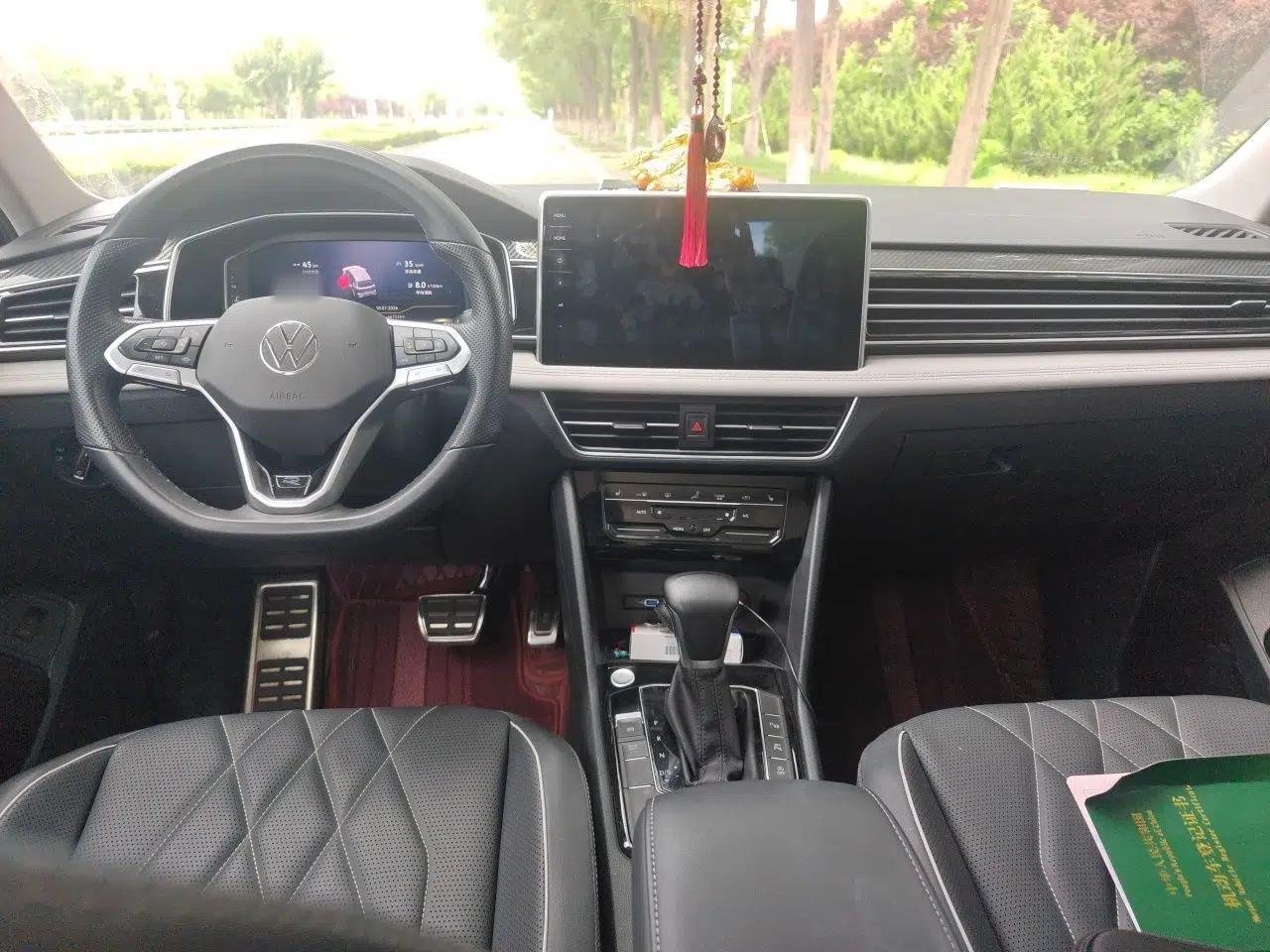Volkswagen Tiguan L 2024 330TSI Automatic Two-Wheel Drive R-Line Enhanced Edition — миниатюра 9