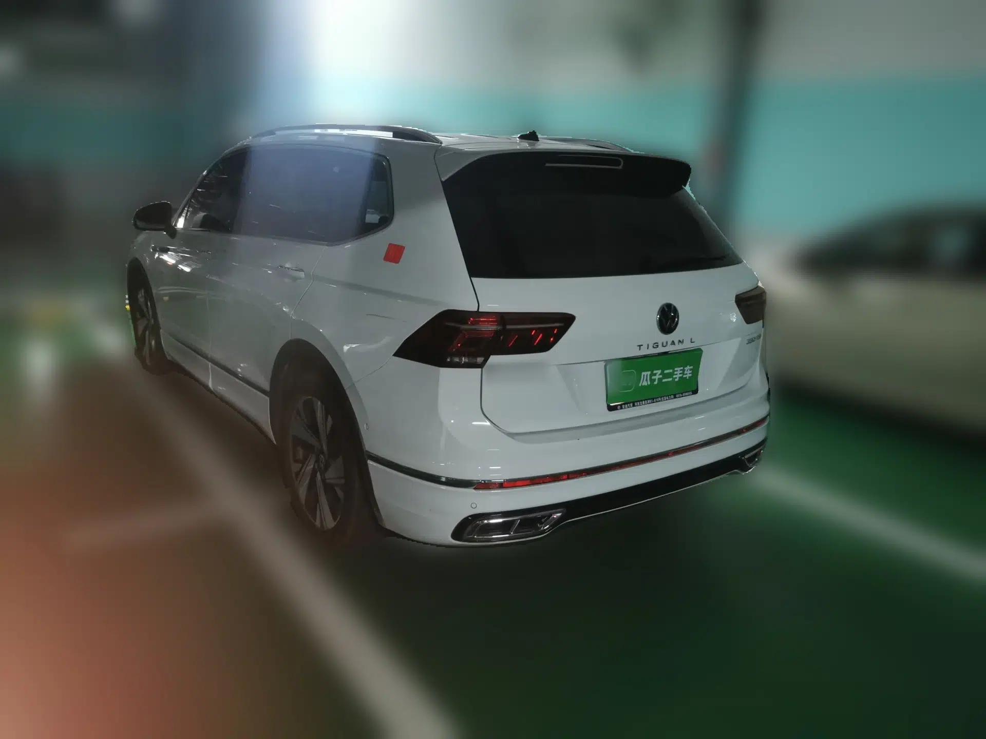 Volkswagen Tiguan L 2023 Restyled 330TSI Automatic Two-Wheel Drive R-Line Enhanced Comfort Version — миниатюра 4