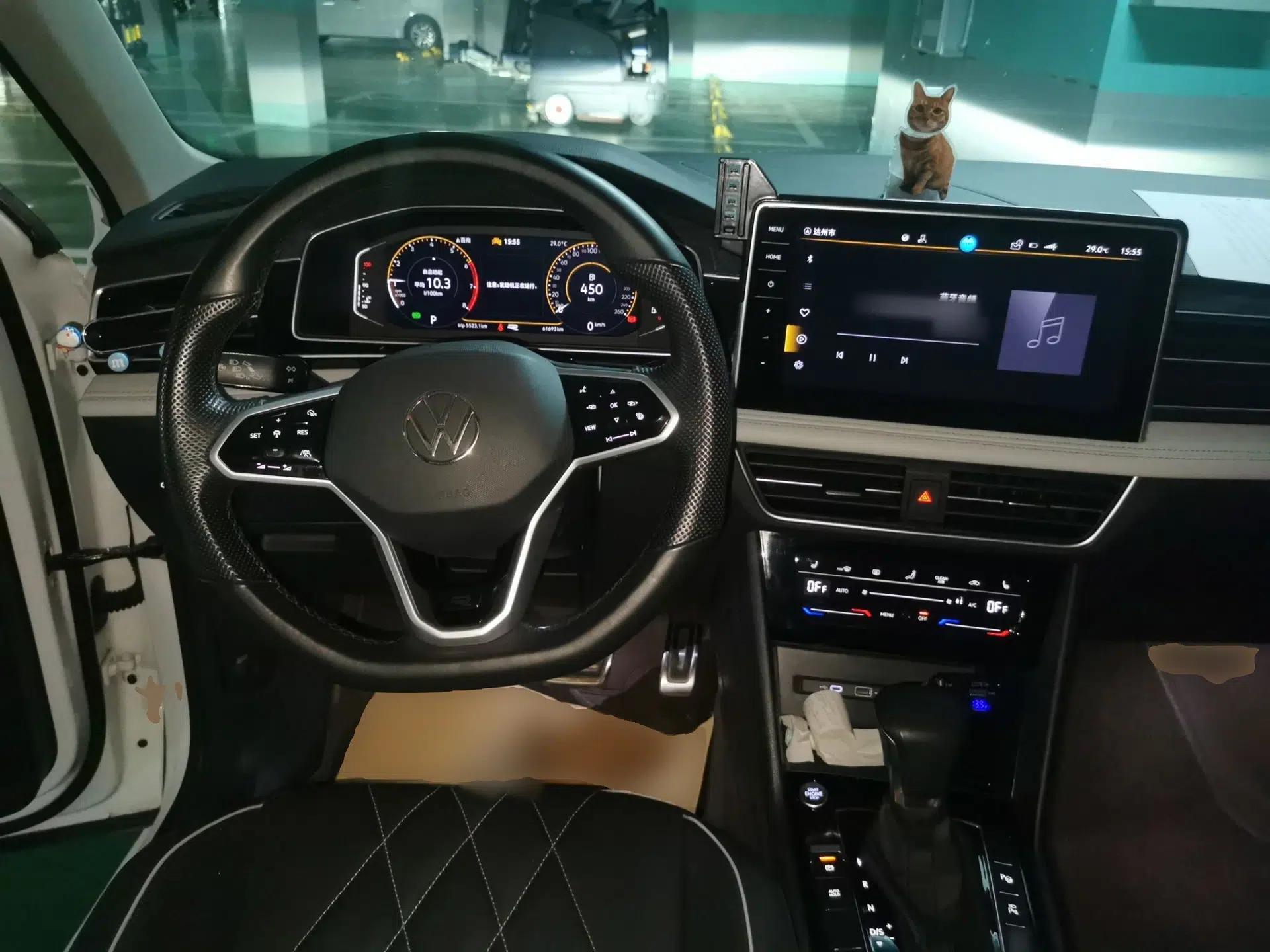 Volkswagen Tiguan L 2023 Restyled 330TSI Automatic Two-Wheel Drive R-Line Enhanced Comfort Version — миниатюра 10