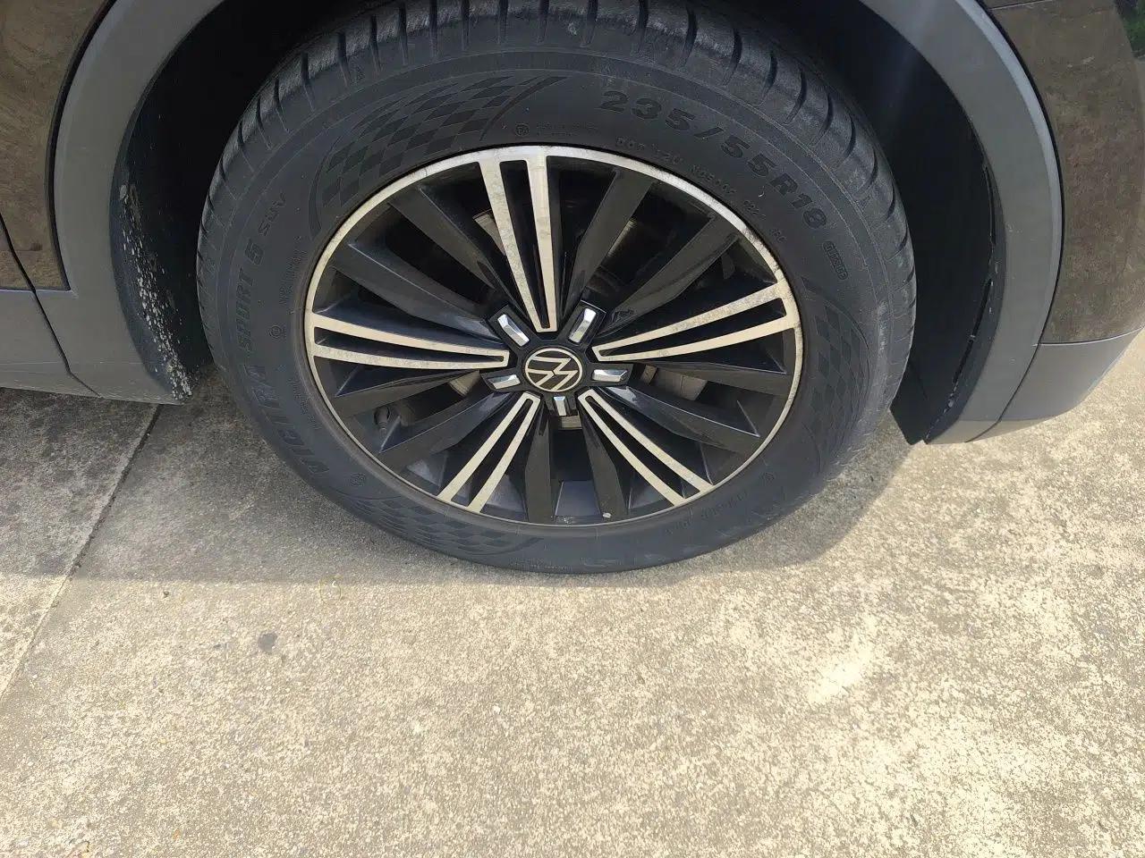 Volkswagen Tiguan L 2021 330TSI Automatic Two-Wheel Drive Smart Edition — миниатюра 8