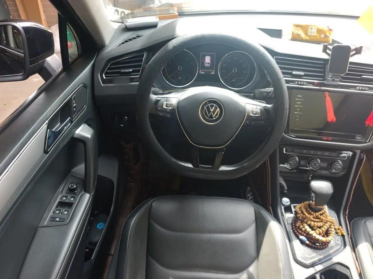 Volkswagen Tiguan L 2021 330TSI Automatic Two-Wheel Drive Smart Edition — миниатюра 10