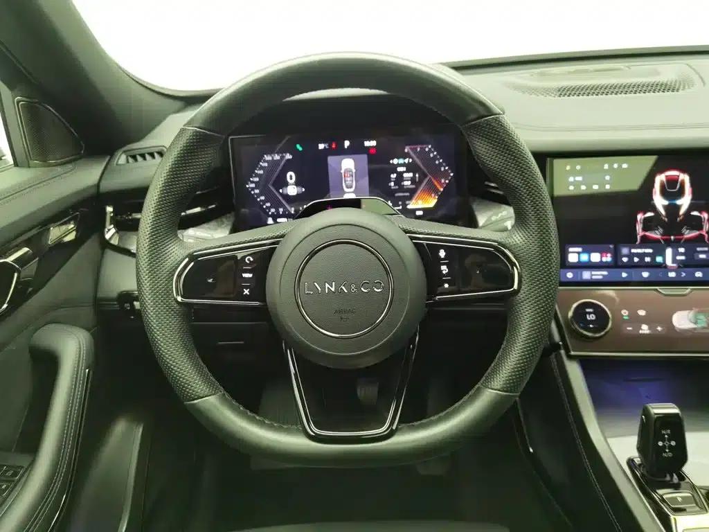 Lynk & Co 09 2021 2.0T Halo 7-seater — миниатюра 11