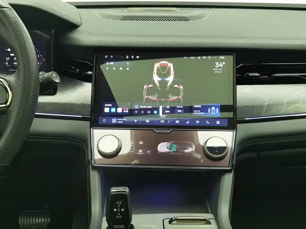 Lynk & Co 09 2021 2.0T Halo 7-seater — миниатюра 12