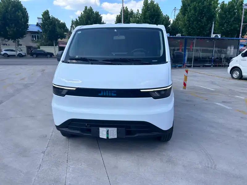 E-Fushun 2025 Model, Window Version, 41.86kWh, Short Wheelbase, Low Roof, 5 Seats — миниатюра 2