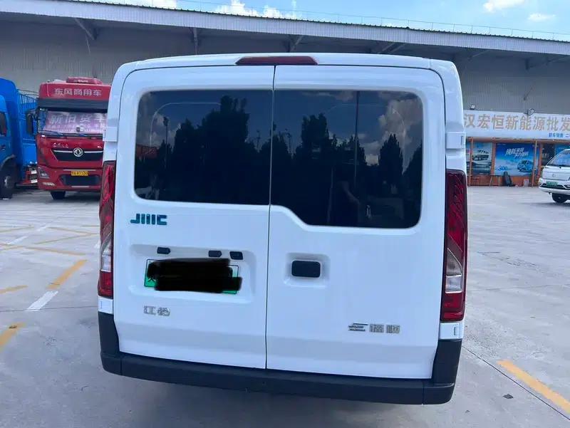 E-Fushun 2025 Model, Window Version, 41.86kWh, Short Wheelbase, Low Roof, 5 Seats — миниатюра 5