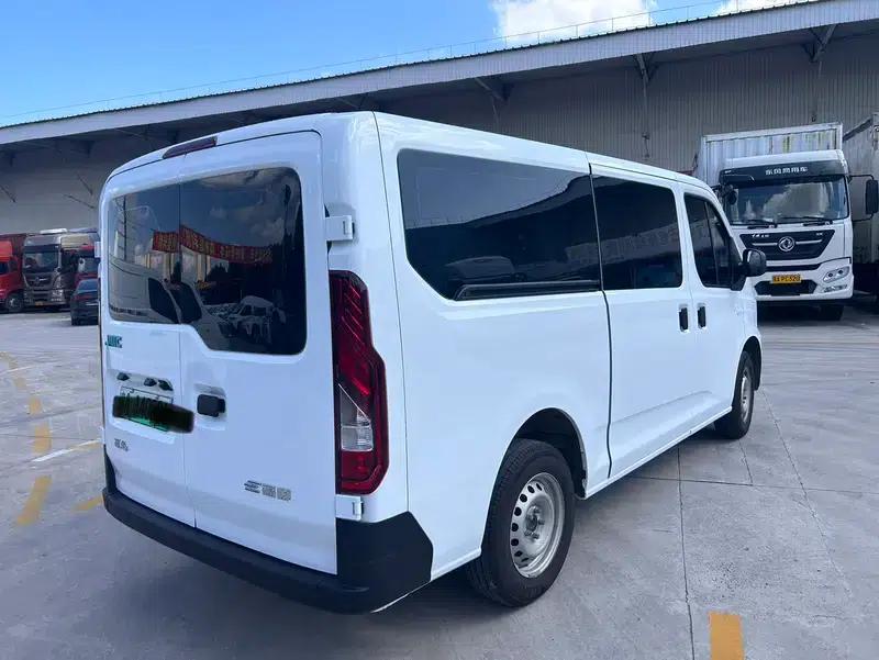 E-Fushun 2025 Model, Window Version, 41.86kWh, Short Wheelbase, Low Roof, 5 Seats — миниатюра 6