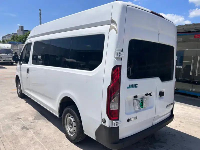 E-Fushun 2025 Model, Window Version, 53.58kWh, Central Wheelbase, Central Roof, 7 Seats — миниатюра 4