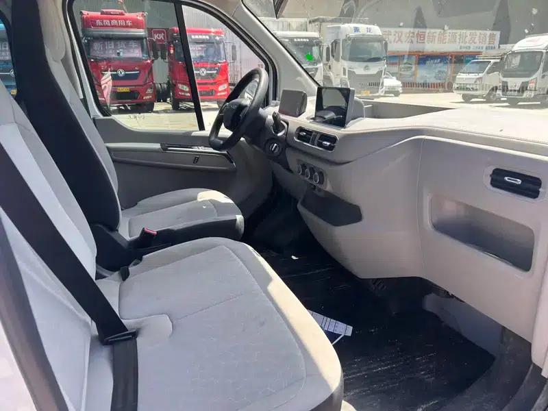 E-Fushun 2025 Model, Window Version, 53.58kWh, Central Wheelbase, Central Roof, 7 Seats — миниатюра 8
