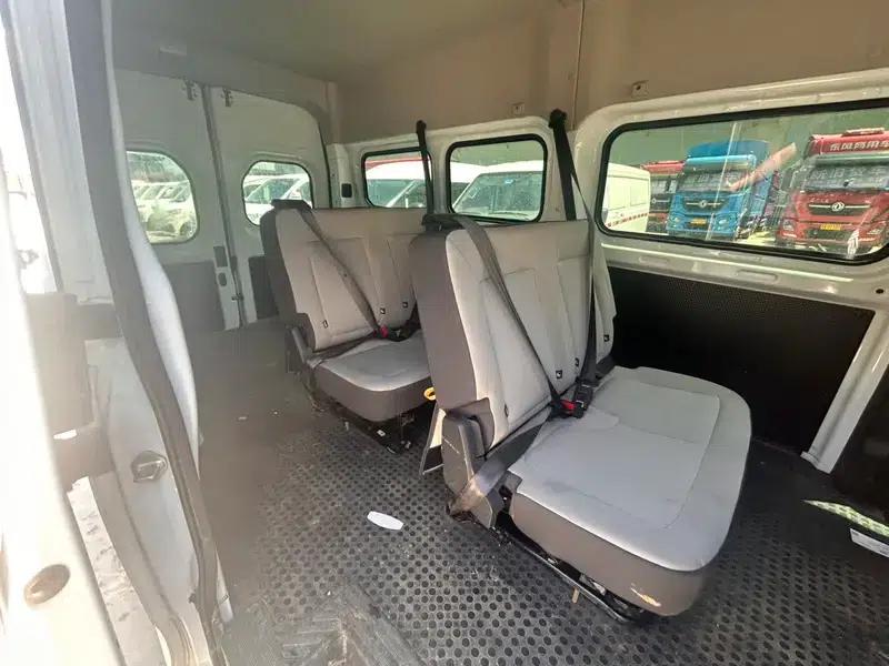 E-Fushun 2025 Model, Window Version, 53.58kWh, Central Wheelbase, Central Roof, 7 Seats — миниатюра 9