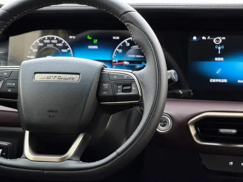 Jetour X90 PLUS 2025 Super Edition 1.6TD DCT Villa — миниатюра 12