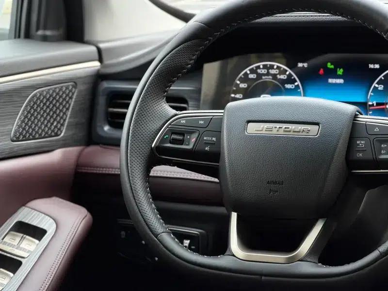 Jetour X90 PLUS 2025 Super Edition 1.6TD DCT Villa — миниатюра 17