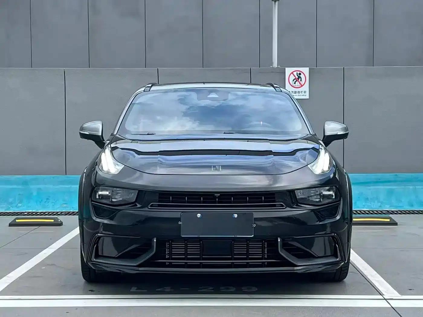 Lynk & Co 02 Hatchback 2021 2.0TD Halo Driving Package Edition — миниатюра 2