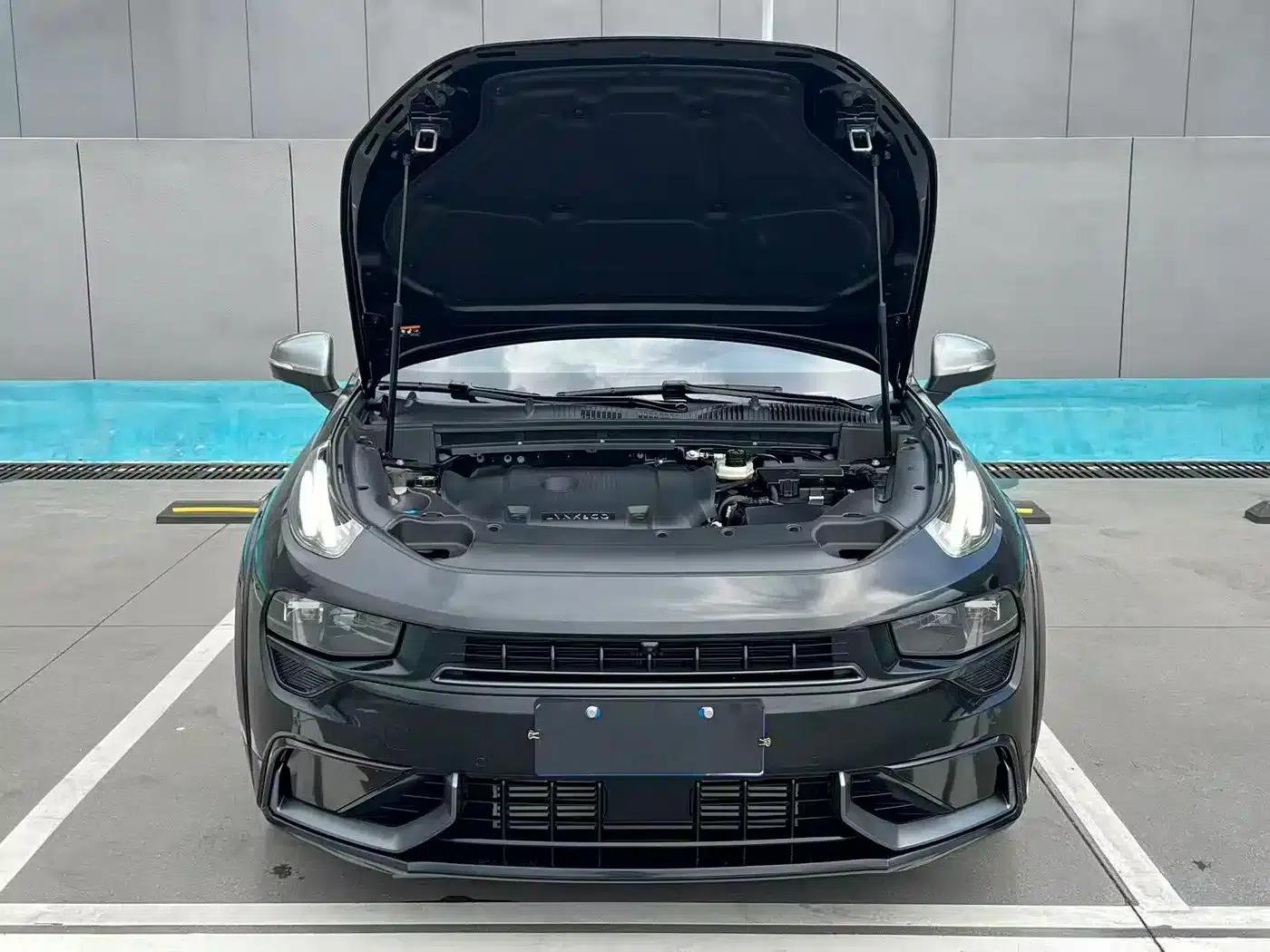 Lynk & Co 02 Hatchback 2021 2.0TD Halo Driving Package Edition — миниатюра 13