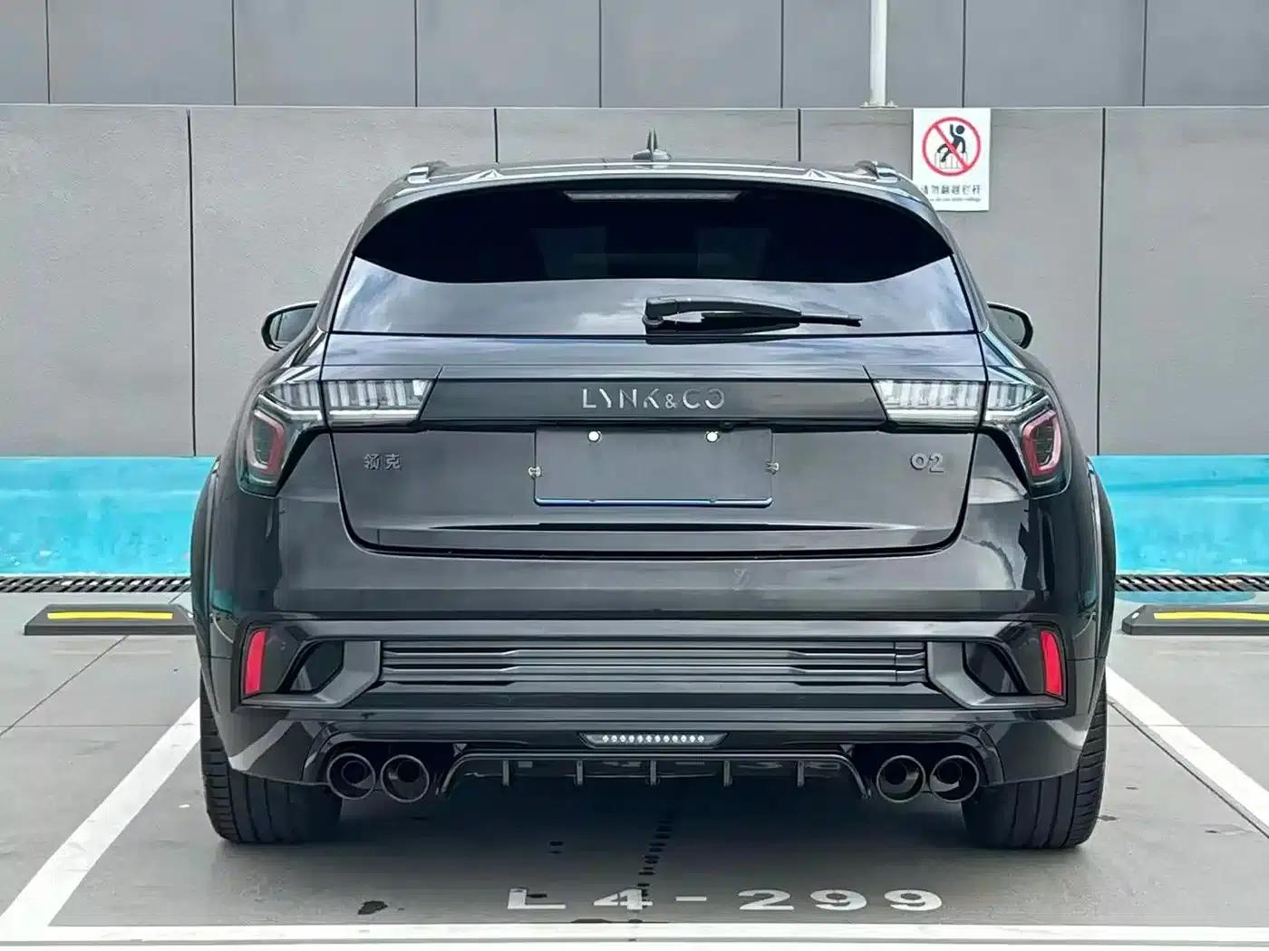 Lynk & Co 02 Hatchback 2021 2.0TD Halo Driving Package Edition — миниатюра 5