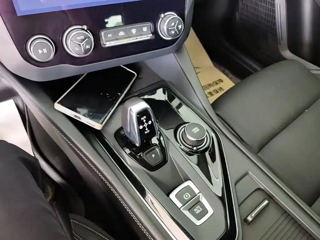 Lynk & Co 02 Hatchback 2022 2.0TD Pro — миниатюра 14