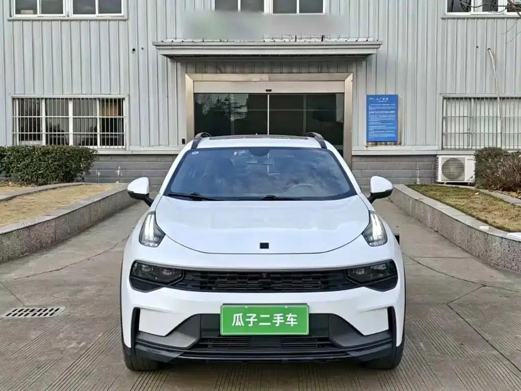 Lynk & Co 01 EM-P 2022 1.5TD PHEV Plus — миниатюра 4