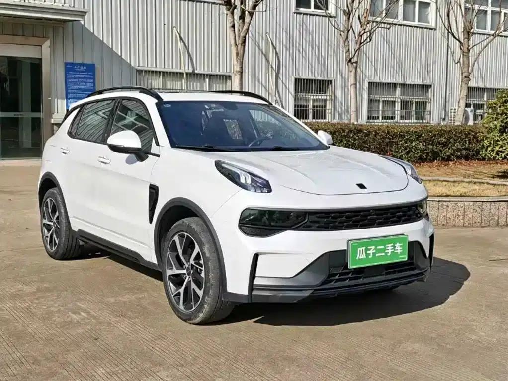 Lynk & Co 01 EM-P 2022 1.5TD PHEV Plus — миниатюра 5