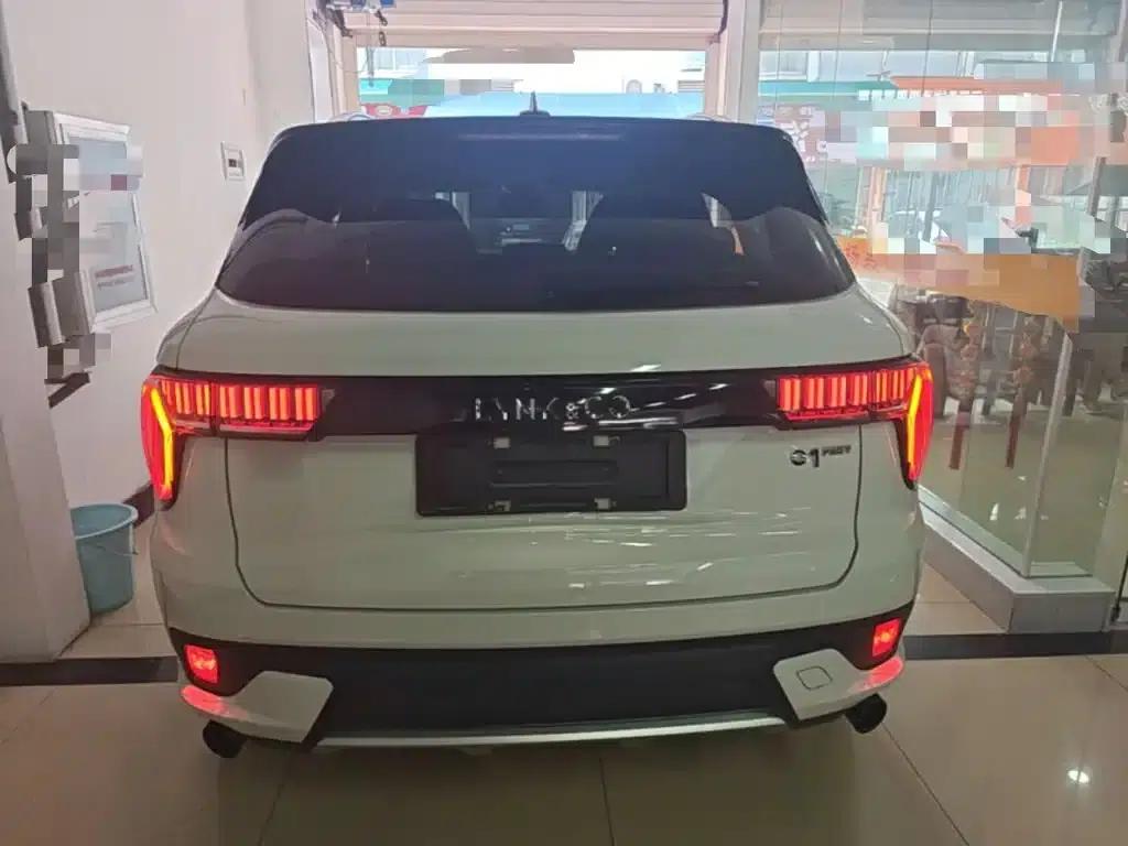 Lynk & Co 01 EM-P 2019 1.5T PHEV Pro (National VI Emission Standard) — миниатюра 6