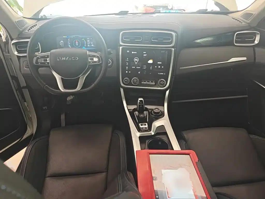 Lynk & Co 01 EM-P 2019 1.5T PHEV Pro (National VI Emission Standard) — миниатюра 10