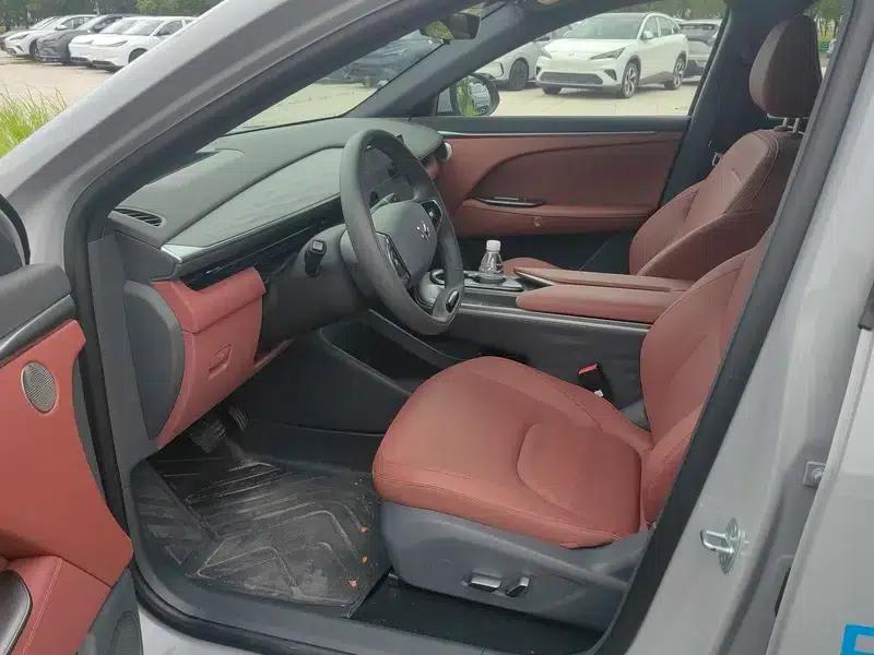 Jihu Alphard T5 2026 Range Extended Edition 1215 Yuanjing Smart Edition — миниатюра 9