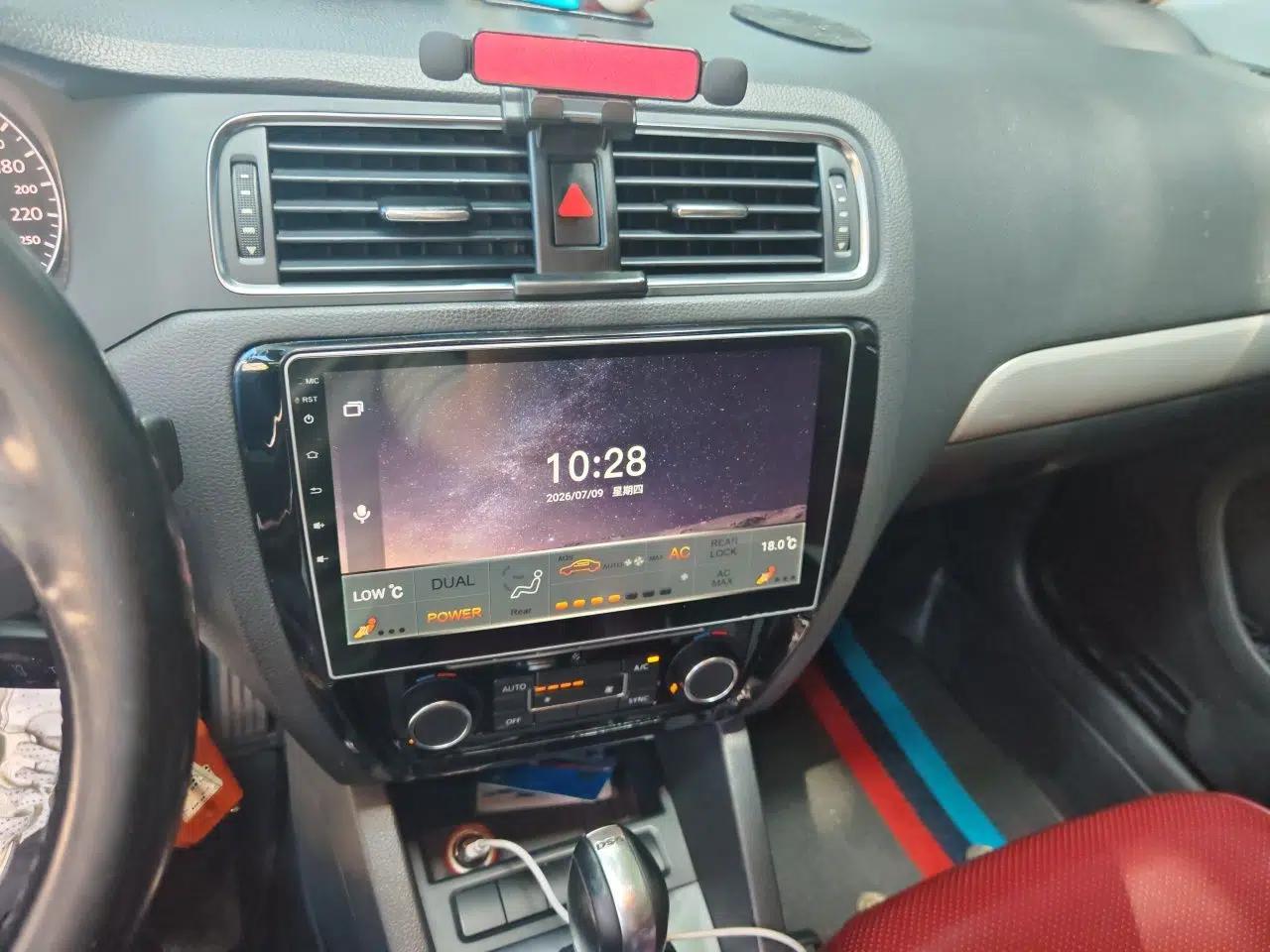 Volkswagen Sagitar 2014 Revised Version 1.4TSI Automatic Luxury Edition — миниатюра 13