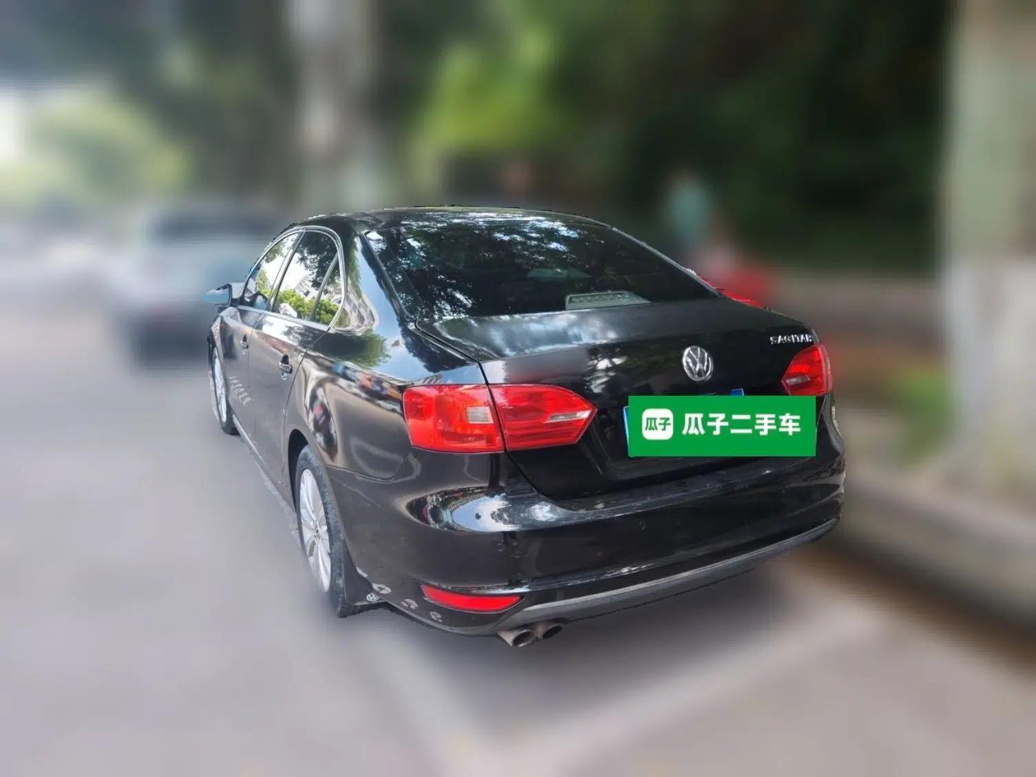 Volkswagen Sagitar 2014 Revised Version 1.4TSI Automatic Luxury Edition — миниатюра 4