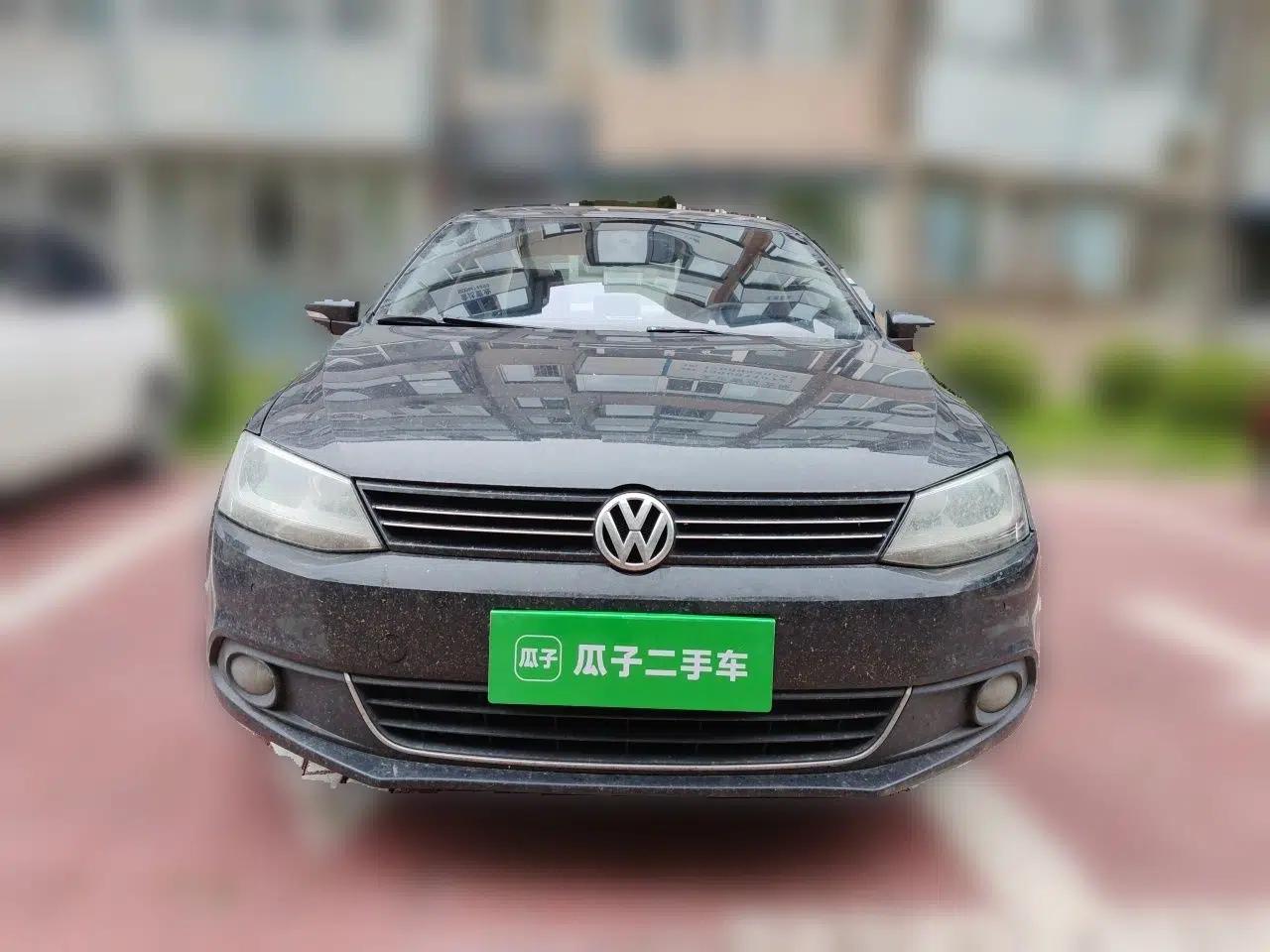 Volkswagen Sagitar 2014 Revised Version 1.4TSI Manual Luxury Edition — миниатюра 2