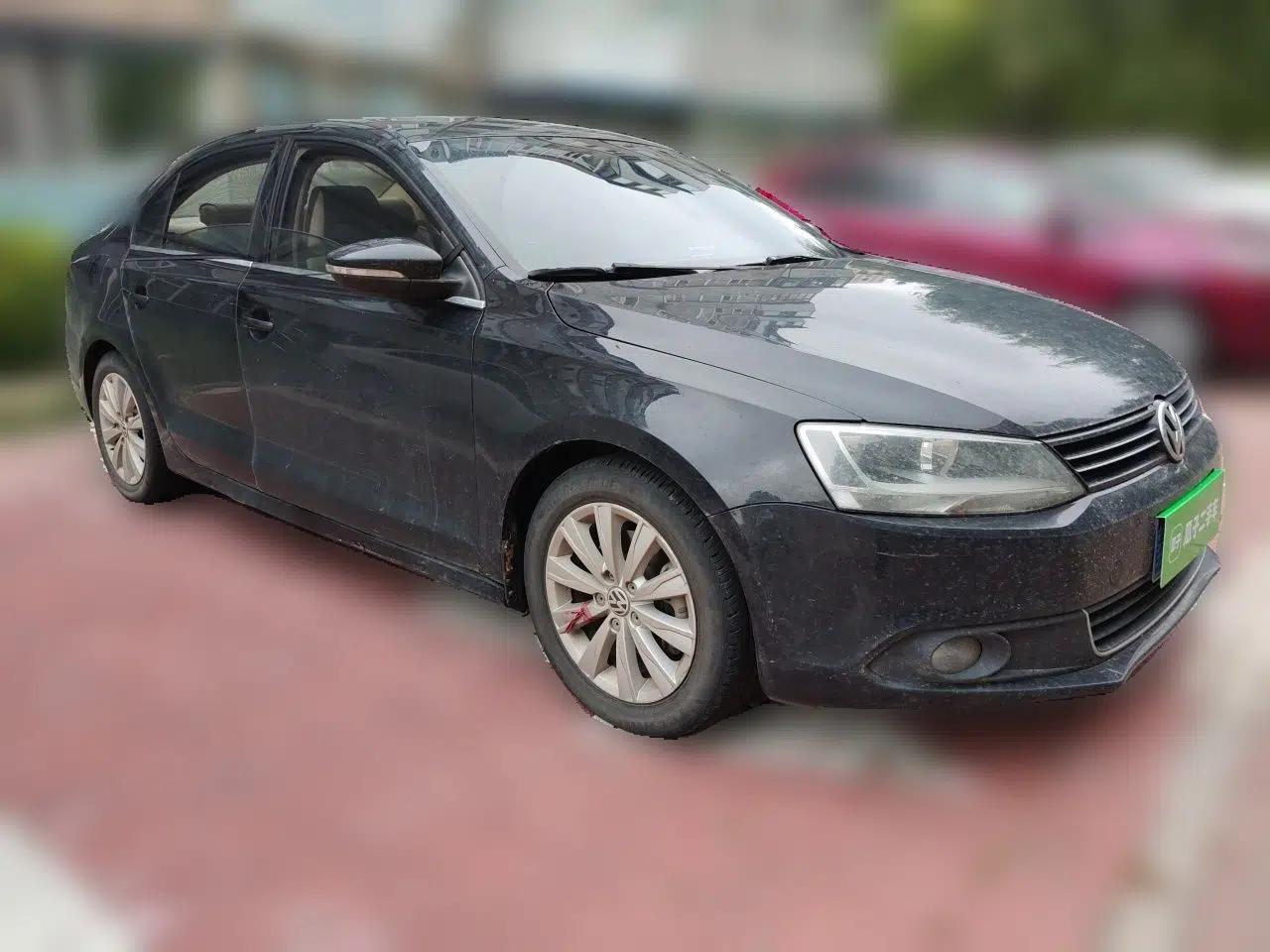 Volkswagen Sagitar 2014 Revised Version 1.4TSI Manual Luxury Edition — миниатюра 3