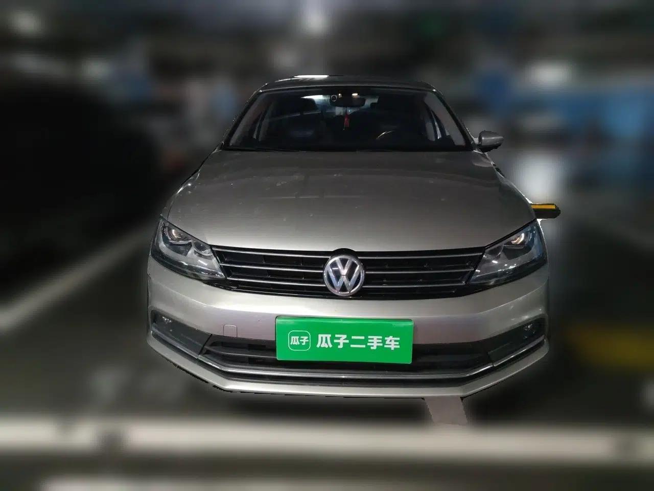 Volkswagen Sagitar 2018 1.6L Automatic Comfort Model — миниатюра 2