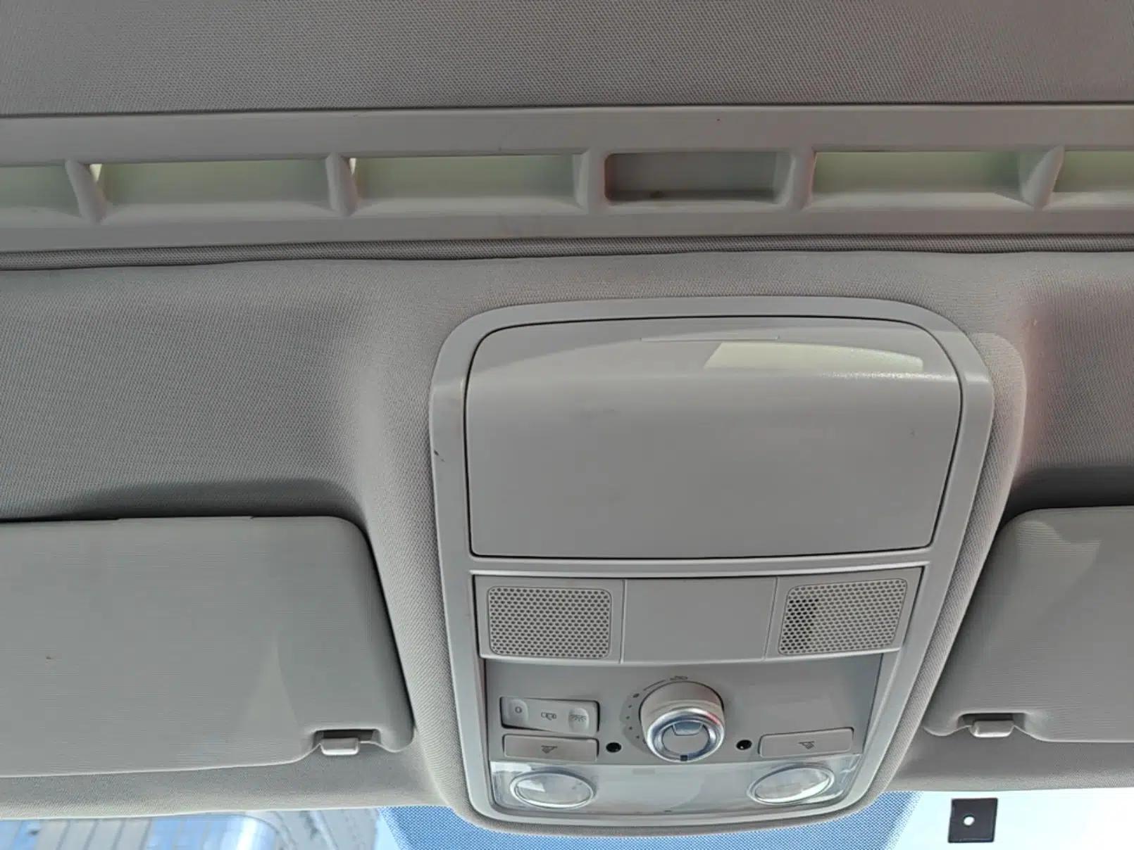 Volkswagen Sagitar 2014 Revised Version 1.4TSI Automatic Luxury Edition — миниатюра 26