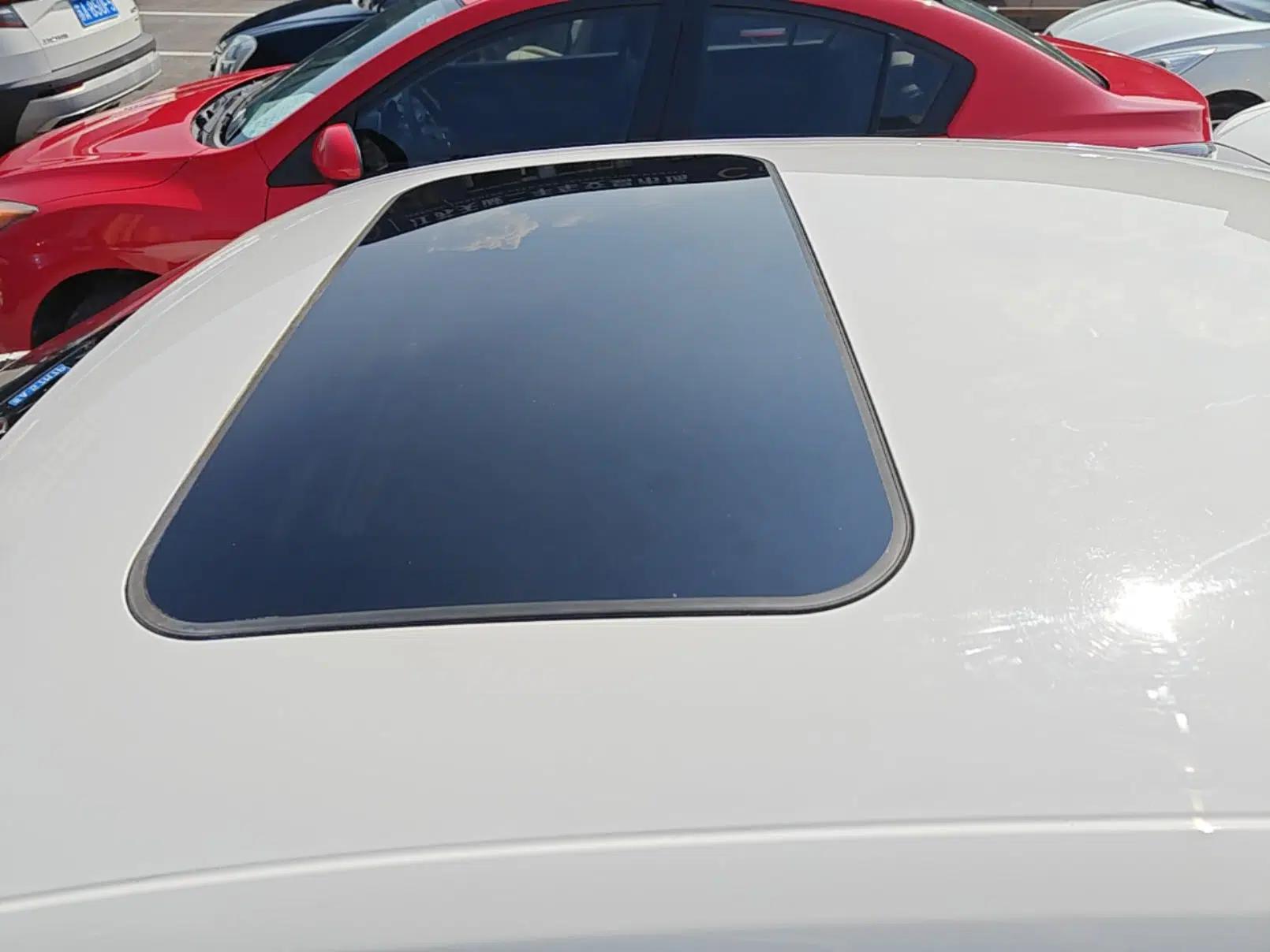 Volkswagen Sagitar 2014 Revised Version 1.4TSI Automatic Luxury Edition — миниатюра 7